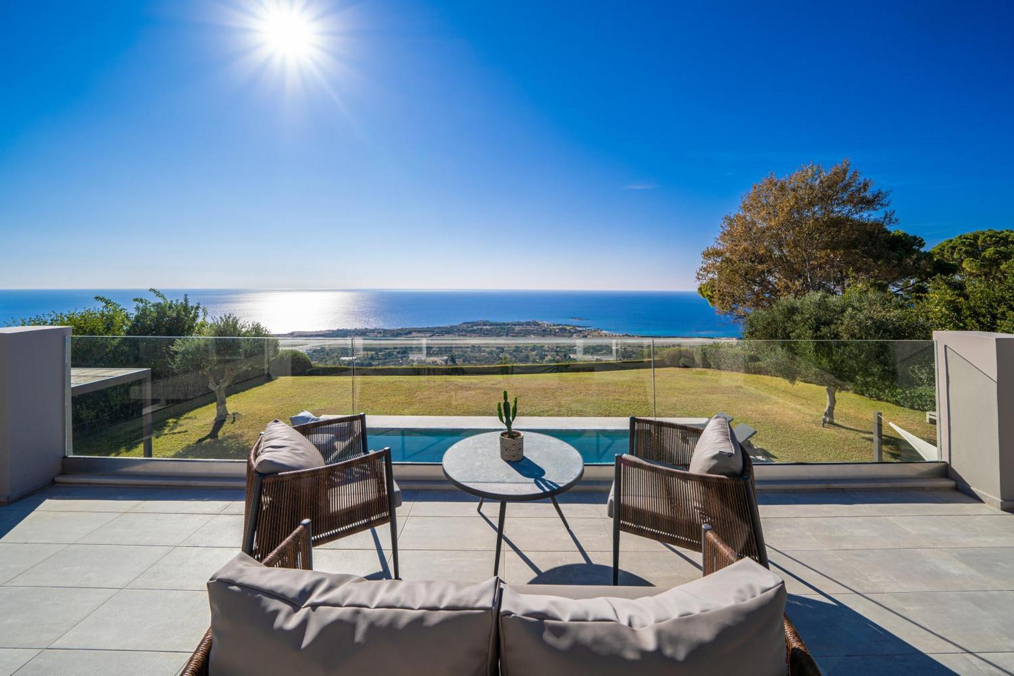 Villa Grande Azzurro Lakíthra Exterior foto